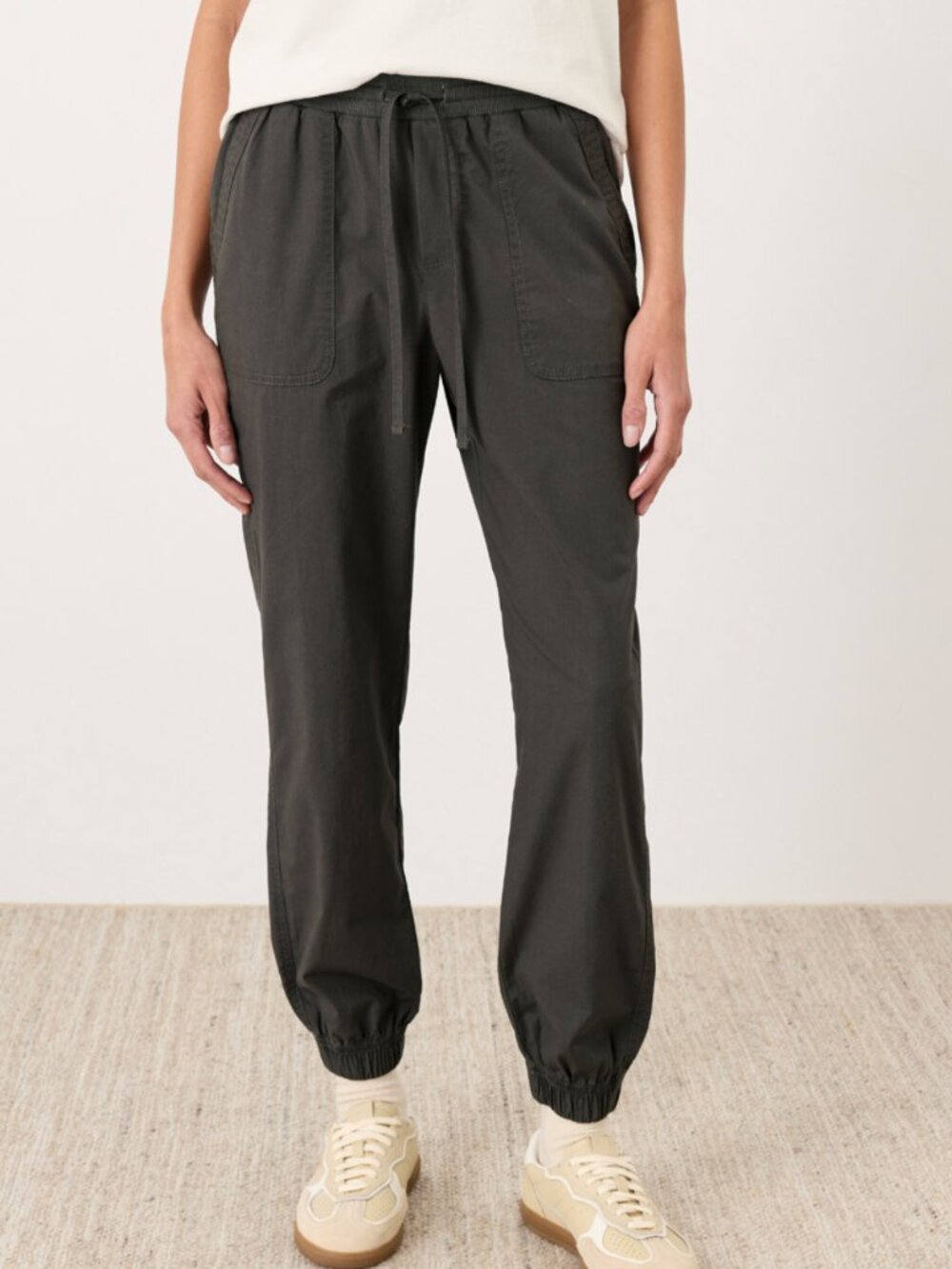 NWT Pact Organic Stretch Poplin Jogger